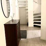 Kulta Villa, Keskellae Vuokattia Sisaeltyy Sauna, Ilmainen Pysaekoeinti, Wi-fi, 65smarttv, Oma Pieni Piha Alue, Sopii Perheille Вуокатти