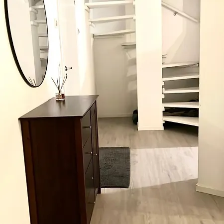 Kulta Villa, Keskellae Vuokattia Sisaeltyy Sauna, Ilmainen Pysaekoeinti, Wi-fi, 65smarttv, Oma Pieni Piha Alue, Sopii Perheille Vuokatti