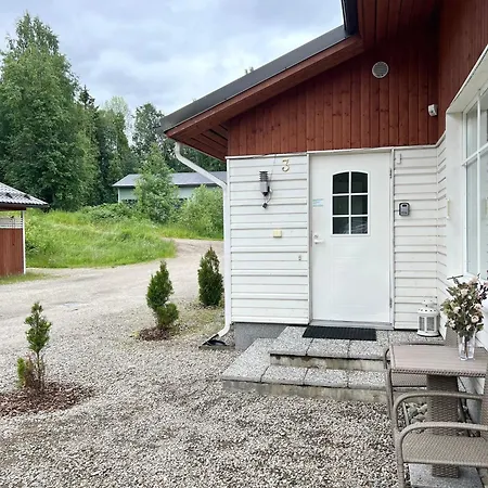 Kulta Villa, Keskellae Vuokattia Sisaeltyy Sauna, Ilmainen Pysaekoeinti, Wi-fi, 65smarttv, Oma Pieni Piha Alue, Sopii Perheille Prázdninový dům