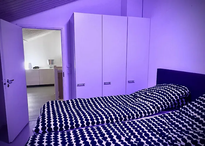 펜션 Kulta Villa, Keskellae Vuokattia Sisaeltyy Sauna, Ilmainen Pysaekoeinti, Wi-fi, 65smarttv, Oma Pieni Piha Alue, Sopii Perheille 부오카티