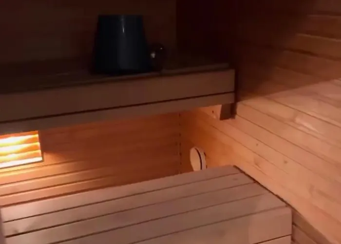 Kulta Villa, Keskellae Vuokattia Sisaeltyy Sauna, Ilmainen Pysaekoeinti, Wi-fi, 65smarttv, Oma Pieni Piha Alue, Sopii Perheille * 부오카티